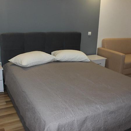 Edelberg Apartments Tatariv Eksteriør bilde