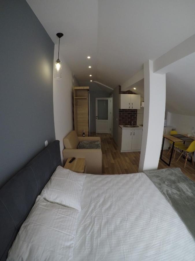 Edelberg Apartments Tatariv Eksteriør bilde
